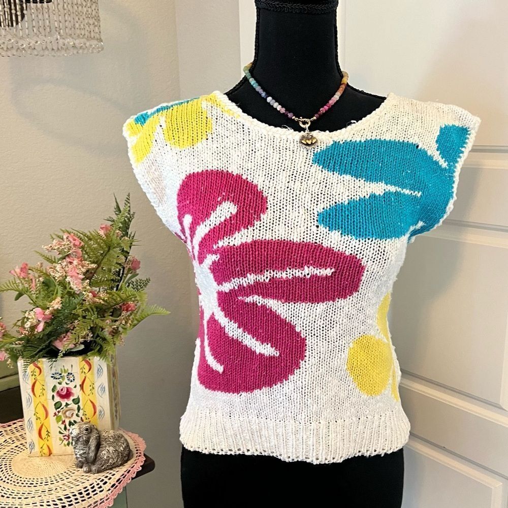 Ginenne Vintage Pink Blue Yellow Big‎ Floral Knit Sweater Blouse S See Details